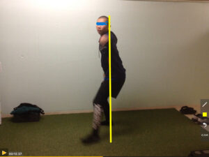 野球肘予防のための投球フォーム、グラブ側の使い方